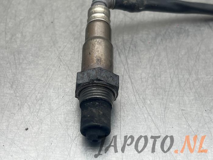 Lambda probe from a Hyundai Tucson (TL) 1.7 CRDi 16V 2WD 2016
