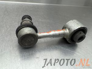 Usagé Barre stabilisatrice arrière Toyota C-HR (X1,X5) 1.8 16V Hybrid Prix € 14,95 Règlement à la marge proposé par Japoto Parts B.V.