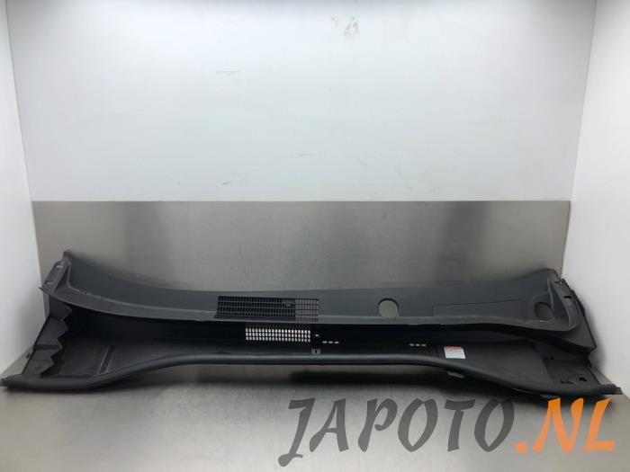 Używane Parawan Toyota C-HR (X1,X5) 1.8 16V Hybrid Cena € 78,70 Procedura marży oferowane przez Japoto Parts B.V.