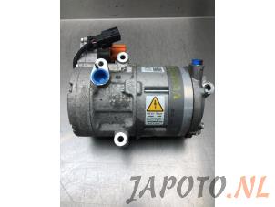 Used Air conditioning pump Kia Niro I (DE) 1.6 GDI Hybrid Price € 349,95 Margin scheme offered by Japoto Parts B.V.