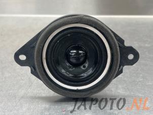 Used Speaker Mazda CX-5 (KF) 2.0 SkyActiv-G 165 16V 4WD Price € 24,95 Margin scheme offered by Japoto Parts B.V.