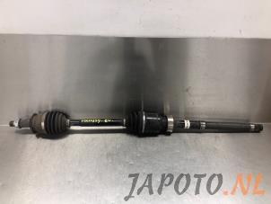 Usagé Arbre de transmission avant droit Mazda CX-5 (KF) 2.0 SkyActiv-G 165 16V 4WD Prix € 200,00 Règlement à la marge proposé par Japoto Parts B.V.