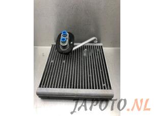 Używane Parownik klimatyzacji Kia Rio IV (YB) 1.0i T-GDi 100 12V Cena € 49,95 Procedura marży oferowane przez Japoto Parts B.V.