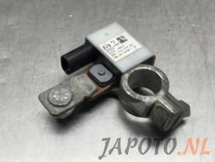 Używane Czujnik baterii Mazda CX-5 (KF) 2.0 SkyActiv-G 165 16V 4WD Cena € 34,95 Procedura marży oferowane przez Japoto Parts B.V.