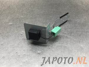 Gebrauchte GPS Antenne Mazda CX-5 (KF) 2.0 SkyActiv-G 165 16V 4WD Preis € 29,95 Margenregelung angeboten von Japoto Parts B.V.