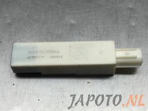 Used Keyless entry antenna Mazda CX-5 (KF) 2.0 SkyActiv-G 165 16V 4WD Price € 19,95 Margin scheme offered by Japoto Parts B.V.