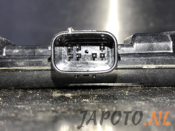 Sensor punto ciego de un Mazda CX-5 (KF) 2.0 SkyActiv-G 165 16V 4WD 2019