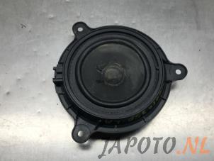 Usagé Haut-parleur Mazda CX-5 (KF) 2.0 SkyActiv-G 165 16V 4WD Prix € 22,95 Règlement à la marge proposé par Japoto Parts B.V.