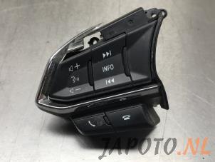 Used Steering wheel switch Mazda CX-5 (KF) 2.0 SkyActiv-G 165 16V 4WD Price € 49,95 Margin scheme offered by Japoto Parts B.V.