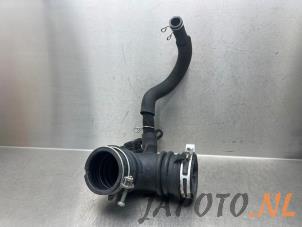 Used Air intake hose Toyota Yaris III (P13) 1.33 16V Dual VVT-I Price € 19,95 Margin scheme offered by Japoto Parts B.V.