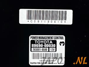 Body control computer from a Toyota Yaris III (P13) 1.33 16V Dual VVT-I 2011