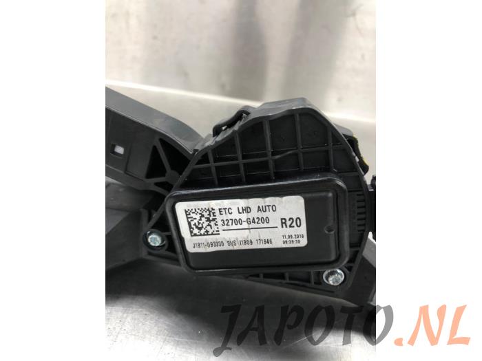 Pedal gazu z Kia Ceed Sportswagon (CDF) 1.4 T-GDI 16V 2019
