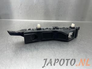 Used Front bumper bracket, left Kia Ceed Sportswagon (CDF) 1.4 T-GDI 16V Price € 14,95 Margin scheme offered by Japoto Parts B.V.