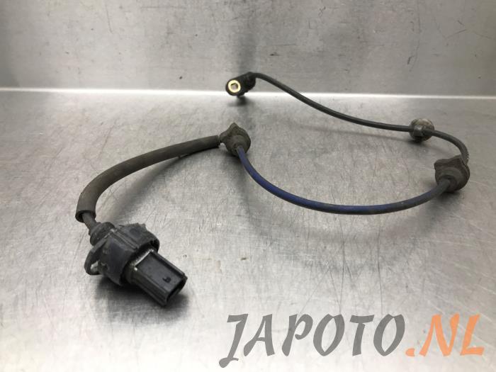 Begagnade ABS-sensor Honda HR-V (RU) 1.5 i-VTEC 16V Pris € 26,20 Marginaltabell erbjuds av Japoto Parts B.V.