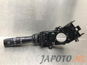 Gebrauchte Licht Schalter Kia Venga 1.4 CVVT 16V Preis € 34,95 Margenregelung angeboten von Japoto Parts B.V.