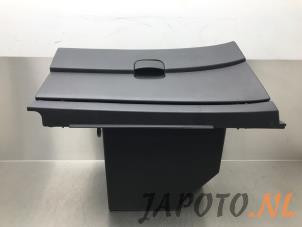 Used Glovebox Nissan Qashqai (J10) 2.0 16V Price € 49,95 Margin scheme offered by Japoto Parts B.V.