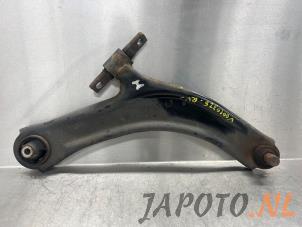 Used Front lower wishbone, right Nissan Qashqai (J10) 2.0 16V Price € 34,95 Margin scheme offered by Japoto Parts B.V.