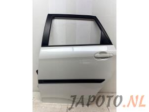 Gebrauchte Tür 4-türig links hinten Toyota Verso S 1.33 16V Dual VVT-I Preis € 299,95 Margenregelung angeboten von Japoto Parts B.V.