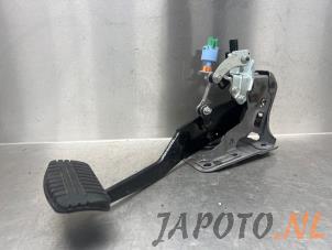 Used Brake pedal Mitsubishi Outlander (GF/GG) 2.0 16V PHEV 4x4 Price on request offered by Japoto Parts B.V.