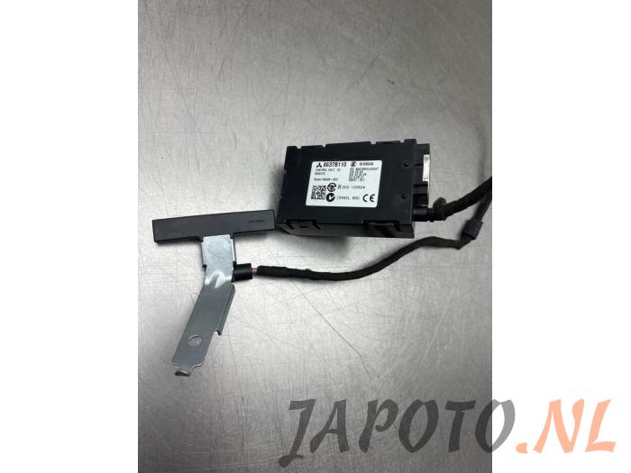 Usagé Module (divers) Mitsubishi Outlander (GF/GG) 2.0 16V PHEV 4x4 Prix € 52,49 Règlement à la marge proposé par Japoto Parts B.V.