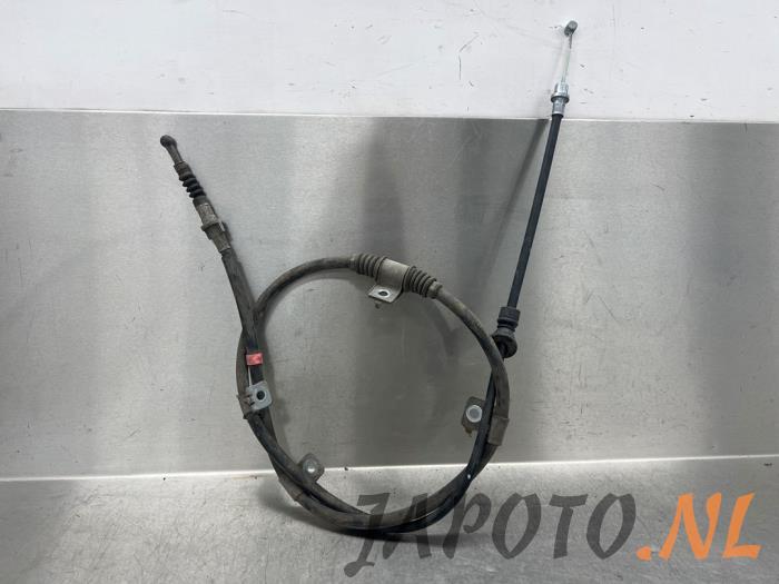 Usagé Câble frein à main Mitsubishi Outlander (GF/GG) 2.0 16V PHEV 4x4 Prix € 26,20 Règlement à la marge proposé par Japoto Parts B.V.
