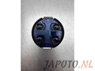Used Rain sensor Mitsubishi Outlander (GF/GG) 2.0 16V PHEV 4x4 Price € 24,95 Margin scheme offered by Japoto Parts B.V.