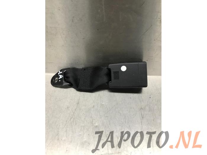 Rear seatbelt buckle, left from a Suzuki Celerio (LF) 1.0 12V 2015