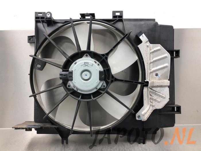 Używane Wentylator Suzuki Celerio (LF) 1.0 12V Cena € 78,70 Procedura marży oferowane przez Japoto Parts B.V.