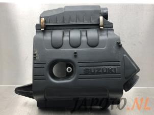 Usagé Boîtier filtre à air Suzuki Celerio (LF) 1.0 12V Prix € 39,95 Règlement à la marge proposé par Japoto Parts B.V.