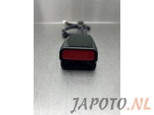 Usagé Insertion ceinture de sécurité avant gauche Hyundai Tucson (TL) 1.7 CRDi 16V 2WD Prix € 24,95 Règlement à la marge proposé par Japoto Parts B.V.