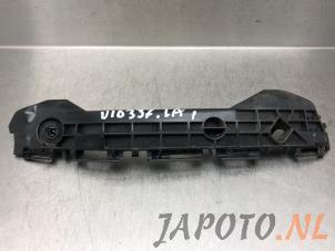 Used Rear bumper bracket, left Toyota Yaris III (P13) 1.5 16V Dual VVT-iE Price € 14,95 Margin scheme offered by Japoto Parts B.V.