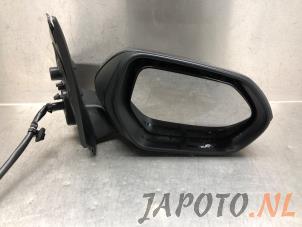 Used Wing mirror, right Toyota Yaris IV (P21/PA1/PH1) 1.5 12V Hybrid 115 Price € 250,00 Margin scheme offered by Japoto Parts B.V.