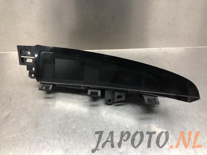 Begagnade Innerdisplay Mazda 3 (BL12/BLA2/BLB2) 1.6 CiTD 16V Pris € 36,74 Marginaltabell erbjuds av Japoto Parts B.V.