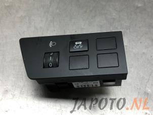 Gebrauchte Schalter (sonstige) Mazda 3 (BL12/BLA2/BLB2) 1.6 CiTD 16V Preis € 29,95 Margenregelung angeboten von Japoto Parts B.V.