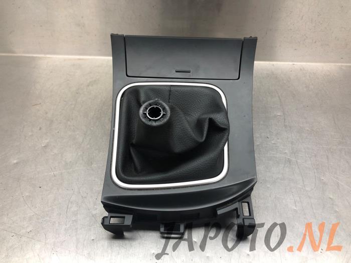 Begagnade Innerdisplay Mazda 3 (BL12/BLA2/BLB2) 1.6 CiTD 16V Pris € 41,95 Marginaltabell erbjuds av Japoto Parts B.V.