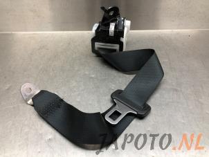 Used Rear seatbelt, right Mazda 3 (BL12/BLA2/BLB2) 1.6 CiTD 16V Price € 34,95 Margin scheme offered by Japoto Parts B.V.