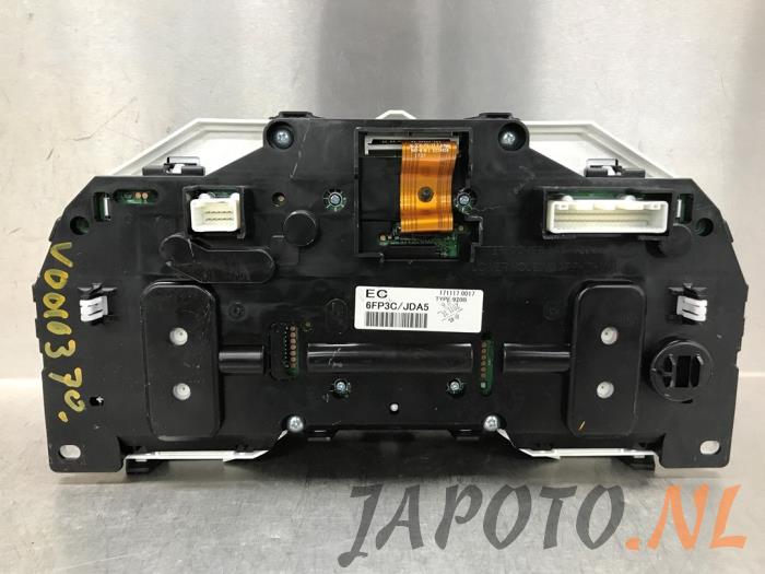 Cuentakilómetros de un Nissan X-Trail (T32) 1.6 DIG-T 16V 2018