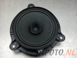 Usagé Haut-parleur Nissan X-Trail (T32) 1.6 DIG-T 16V Prix € 19,95 Règlement à la marge proposé par Japoto Parts B.V.