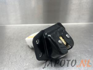 Used Tailgate lock mechanism Nissan X-Trail (T32) 1.6 DIG-T 16V Price on request offered by Japoto Parts B.V.