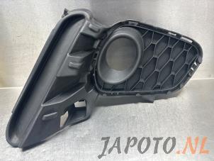 Gebrauchte Abdeckplatte Nebelscheinwerfer rechts Mazda 3 (BL12/BLA2/BLB2) 1.6 CiTD 16V Preis € 19,95 Margenregelung angeboten von Japoto Parts B.V.