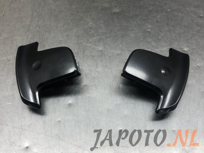 Usagé Kit manettes de commande Hyundai Tucson (NX) 1.6 T-GDI Hybrid 48V HTRAC Prix € 78,70 Règlement à la marge proposé par Japoto Parts B.V.