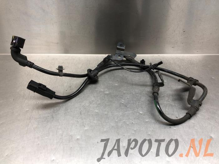 Begagnade ABS-sensor Hyundai Tucson (NX) 1.6 T-GDI Hybrid 48V HTRAC Pris € 15,74 Marginaltabell erbjuds av Japoto Parts B.V.