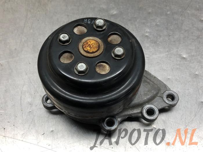 Water pump from a Hyundai i20 Coupe  2018