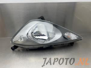 Used Headlight, left Honda Jazz (GE6/GE8/GG/GP) 1.4 VTEC 16V Price € 99,95 Margin scheme offered by Japoto Parts B.V.