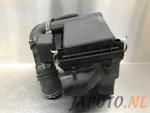 Used Air box Toyota Auris (E15) 1.8 16V HSD Full Hybrid Price € 50,00 Margin scheme offered by Japoto Parts B.V.
