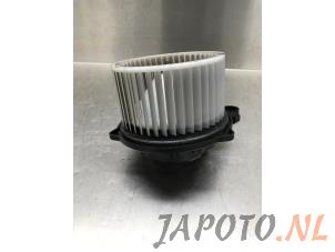 Gebrauchte Heizung Belüftungsmotor Kia Picanto (JA) 1.0 T-GDI 12V Preis € 49,99 Margenregelung angeboten von Japoto Parts B.V.