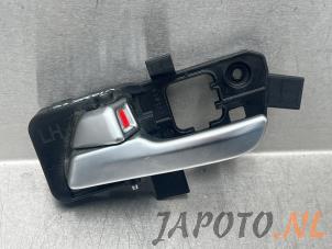 Gebrauchte Türgriff 4-türig links vorne Kia Picanto (JA) 1.0 T-GDI 12V Preis € 14,99 Margenregelung angeboten von Japoto Parts B.V.