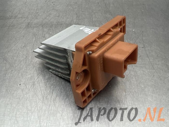 Heater resistor from a Kia Picanto (JA) 1.0 T-GDI 12V 2018
