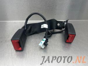 Used Rear seatbelt buckle, right Kia Picanto (JA) 1.0 T-GDI 12V Price € 19,95 Margin scheme offered by Japoto Parts B.V.