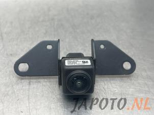 Używane Kamera przednia Nissan Qashqai (J11) 1.2 DIG-T 16V Cena € 99,95 Procedura marży oferowane przez Japoto Parts B.V.